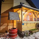 Kuca Za Odmor Kupreska Carolija Alpstuga Kupres (Canton 10)